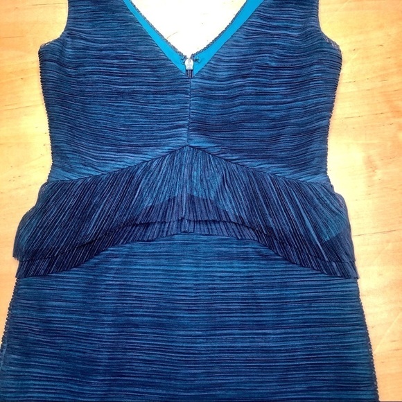 BCBG NWOT Sven micropleat minidress navy teal S - Picture 8 of 10